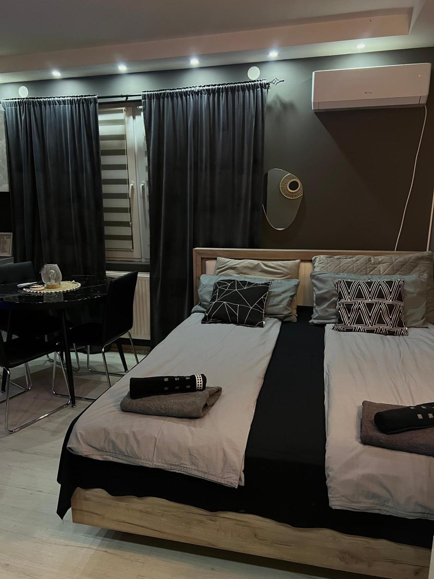 Beta House Apartments ザイェチャル エクステリア 写真